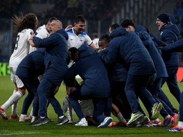 两支球队搏尽全力，欧国联赛赛场热闹非凡