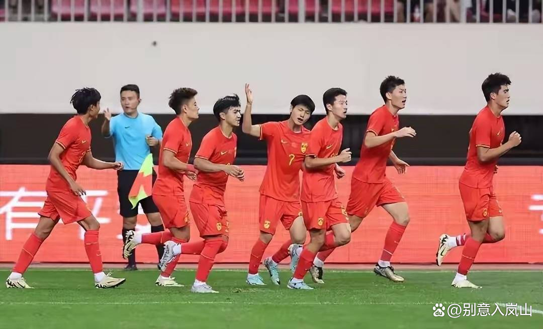 爱游戏官网网页版入口-关于中国足球联赛赛程调整发布，球队备战紧锣密鼓的信息