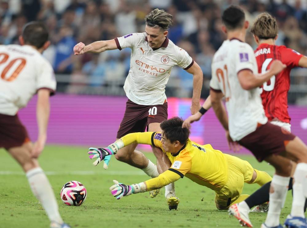 包含曼城遇上热刺,双方拼尽全力的词条 包含曼城遇上热刺,双方拼尽全力的词条