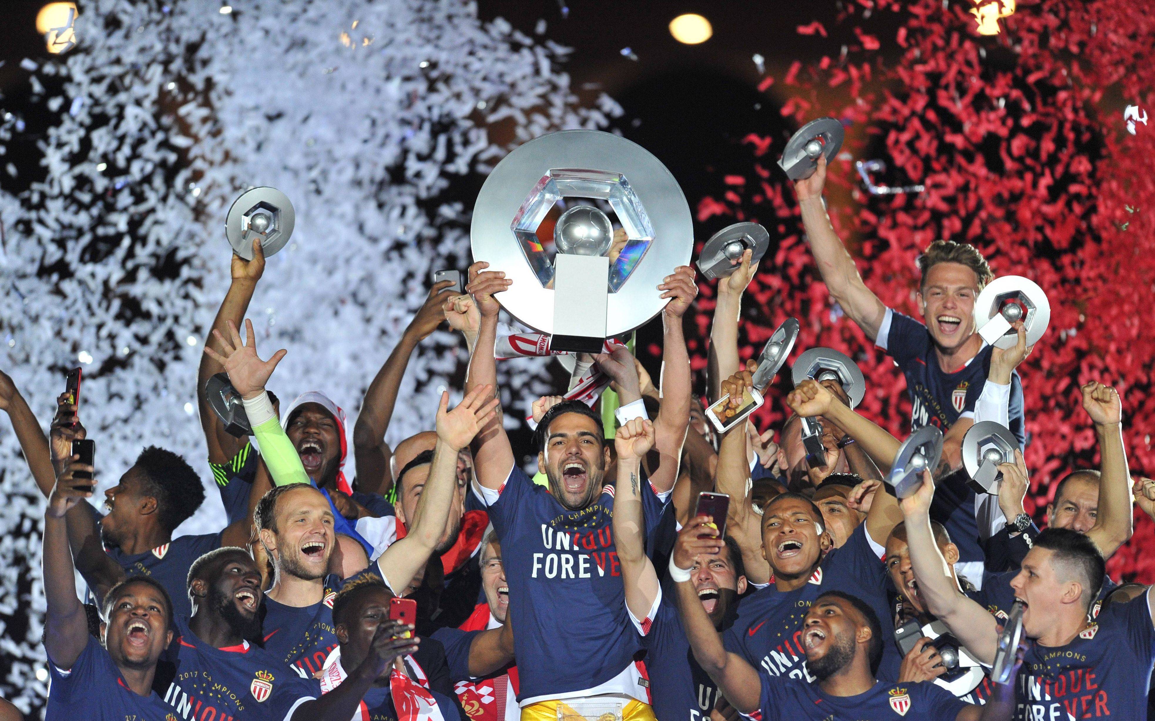 关于意大利队在加时赢得胜利，晋级欧洲杯四强的信息