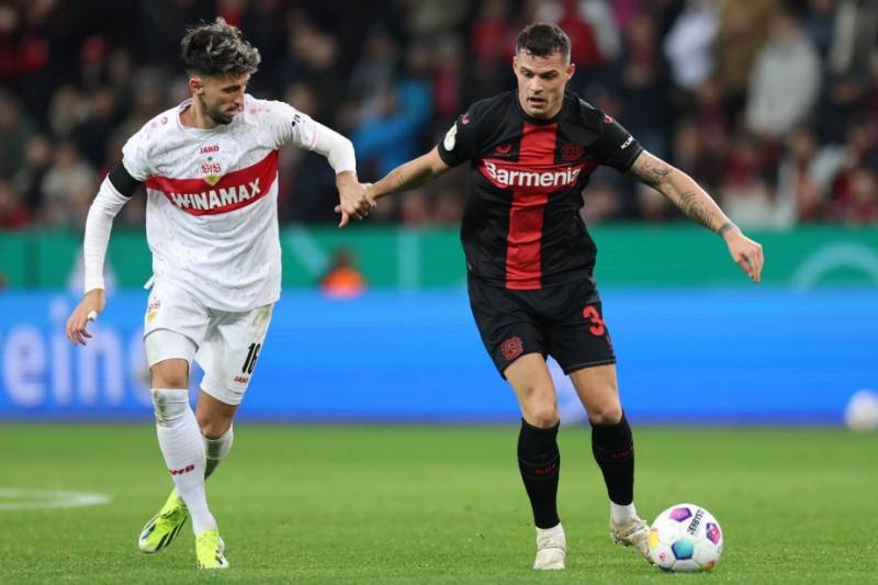 包含斯图加特豪取三分,重返欧战附近的词条 包含斯图加特豪取三分,重返欧战附近的词条