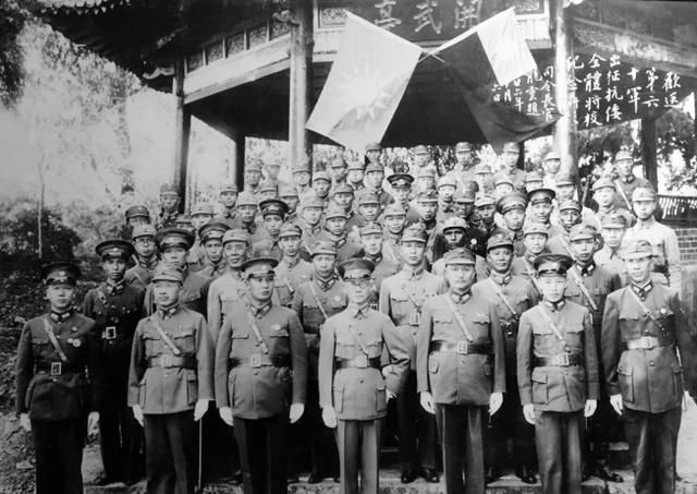 爱游戏官网入口-包含经验丰富老将领兵出征，球队备战期待绝佳表现！的词条