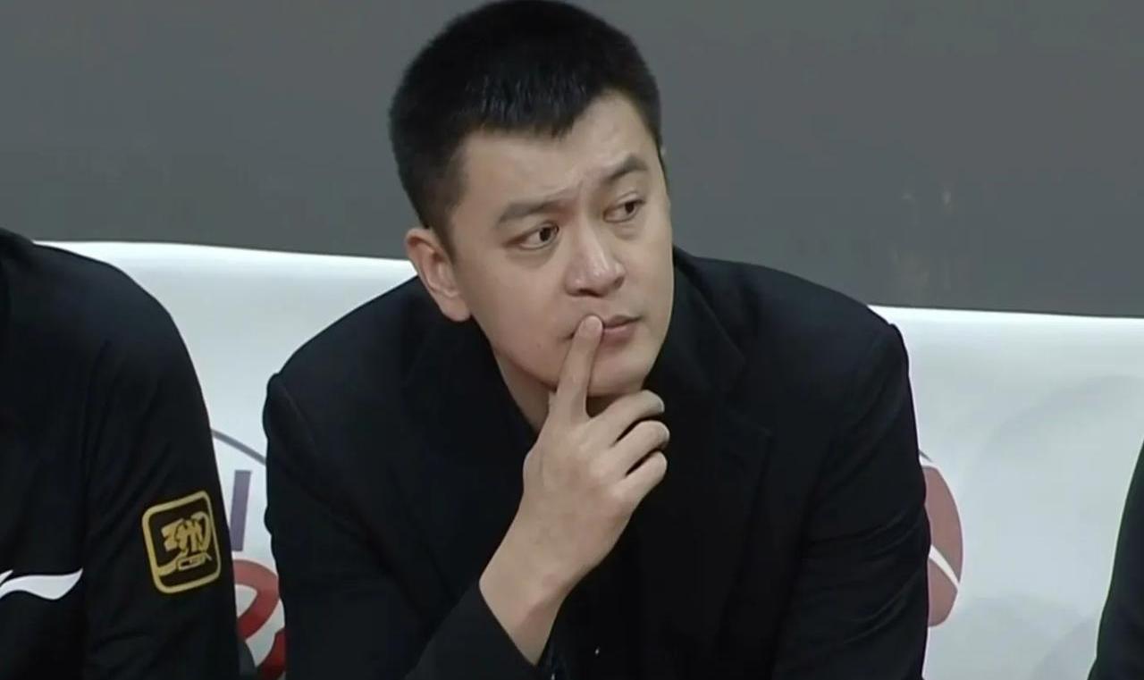 关于辽宁队冷静应对压力，稳定赢得比赛的信息