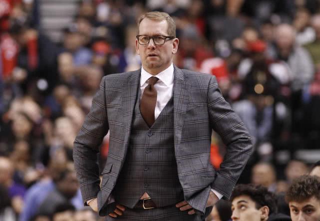 包含关键时刻外援挺身而出,扳回颓势的词条 包含关键时刻外援挺身而出,扳回颓势的词条