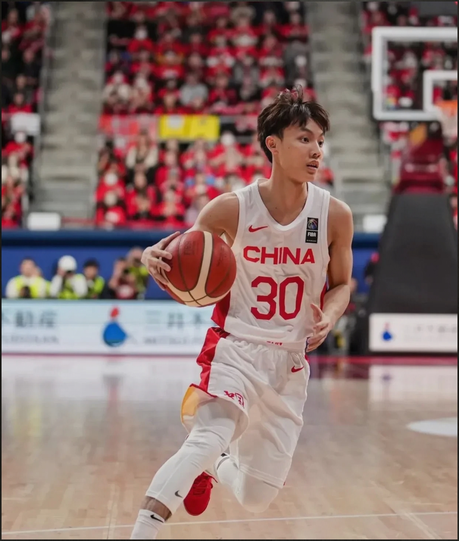 爱游戏登录-关于天津男篮火力全开，实力强劲争效益的信息