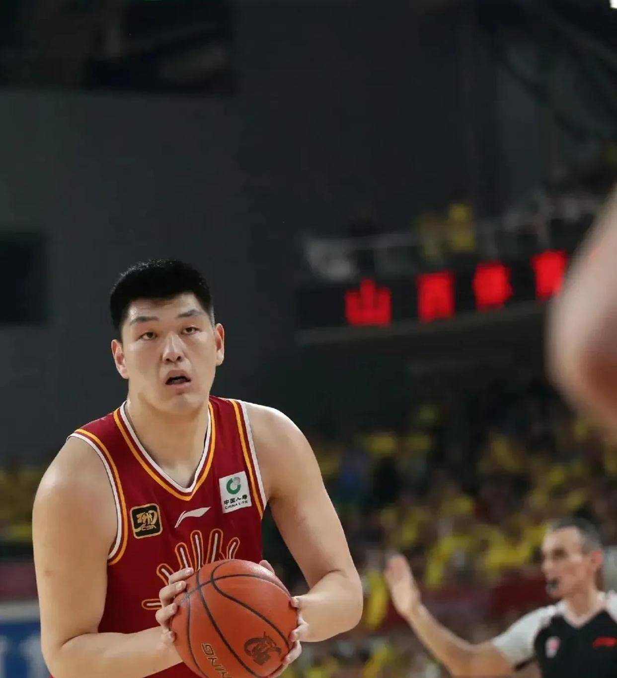 爱游戏官网-球队领队被指涉嫌贪污，球队形象受损的简单介绍