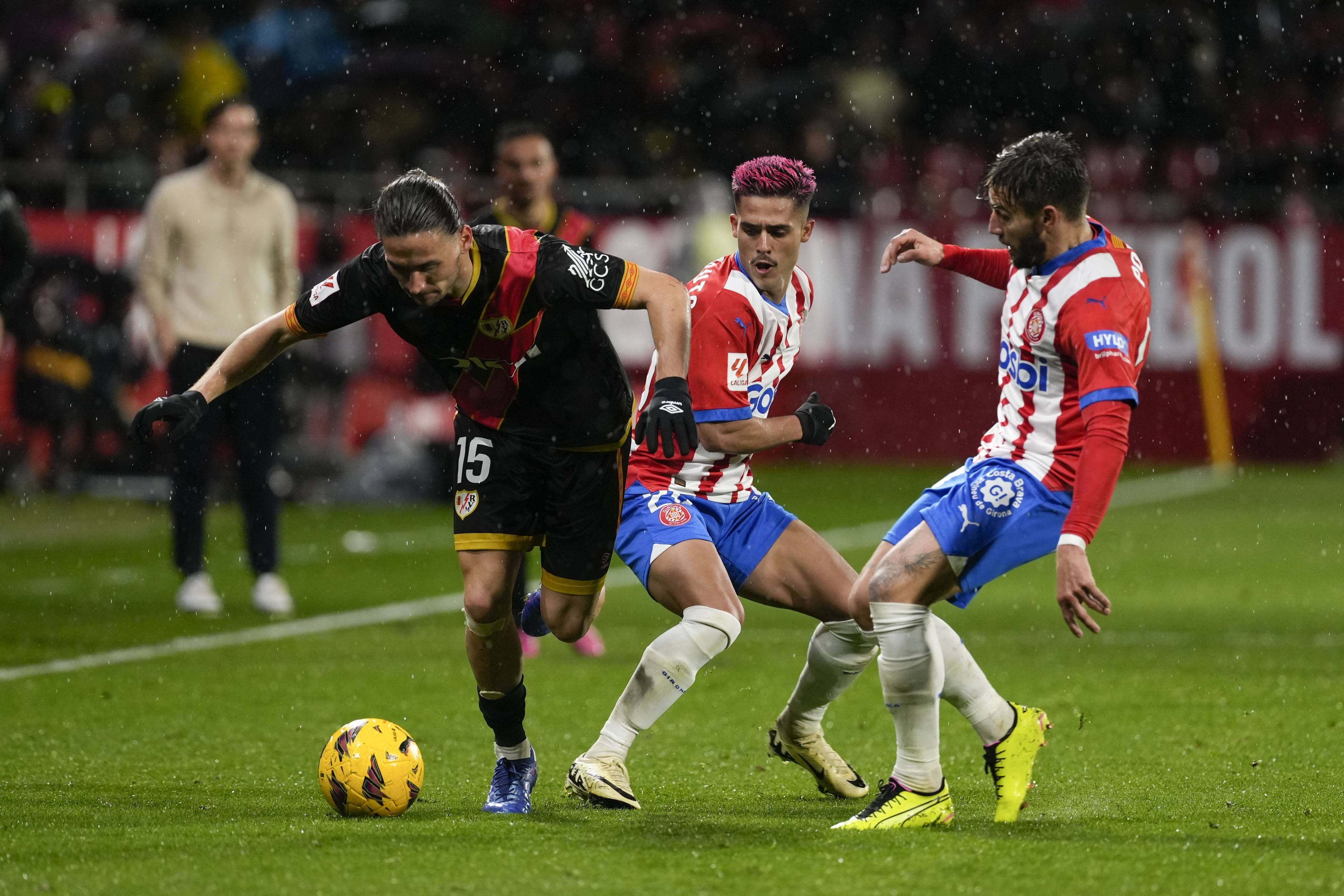 赫罗纳战平对手,保持不败纪录 赫罗纳战平对手,保持不败纪录