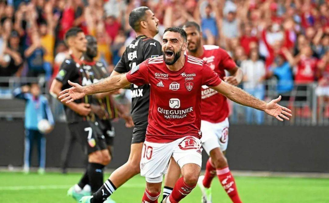 爱游戏体育官网-关于摩纳哥队员团结一致，为法甲奋斗的信息