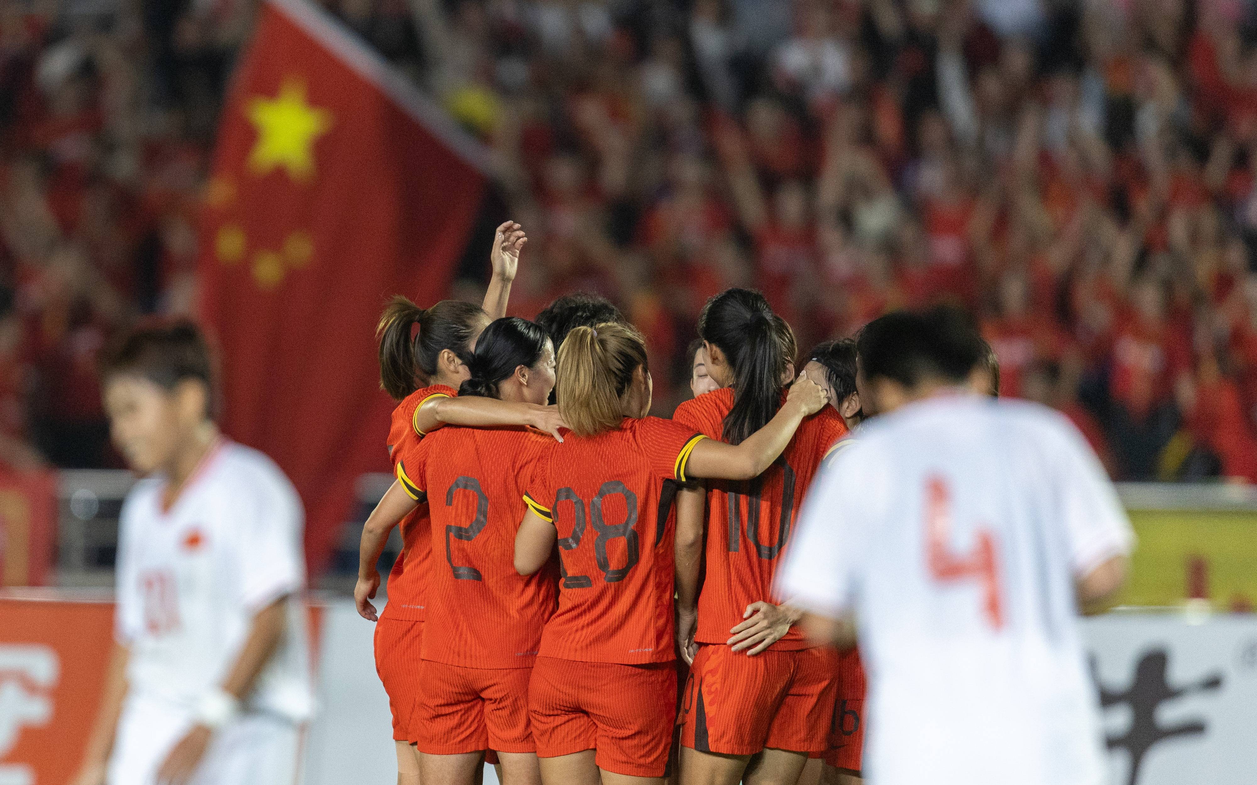 包含荷兰女足队全力备战世界杯比赛,决意取得好成绩的词条 包含荷兰女足队全力备战世界杯比赛,决意取得好成绩的词条