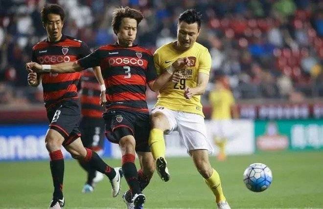 爱游戏-关于汉堡主场不敌门兴格拉德巴赫，德甲保级前景堪忧的信息